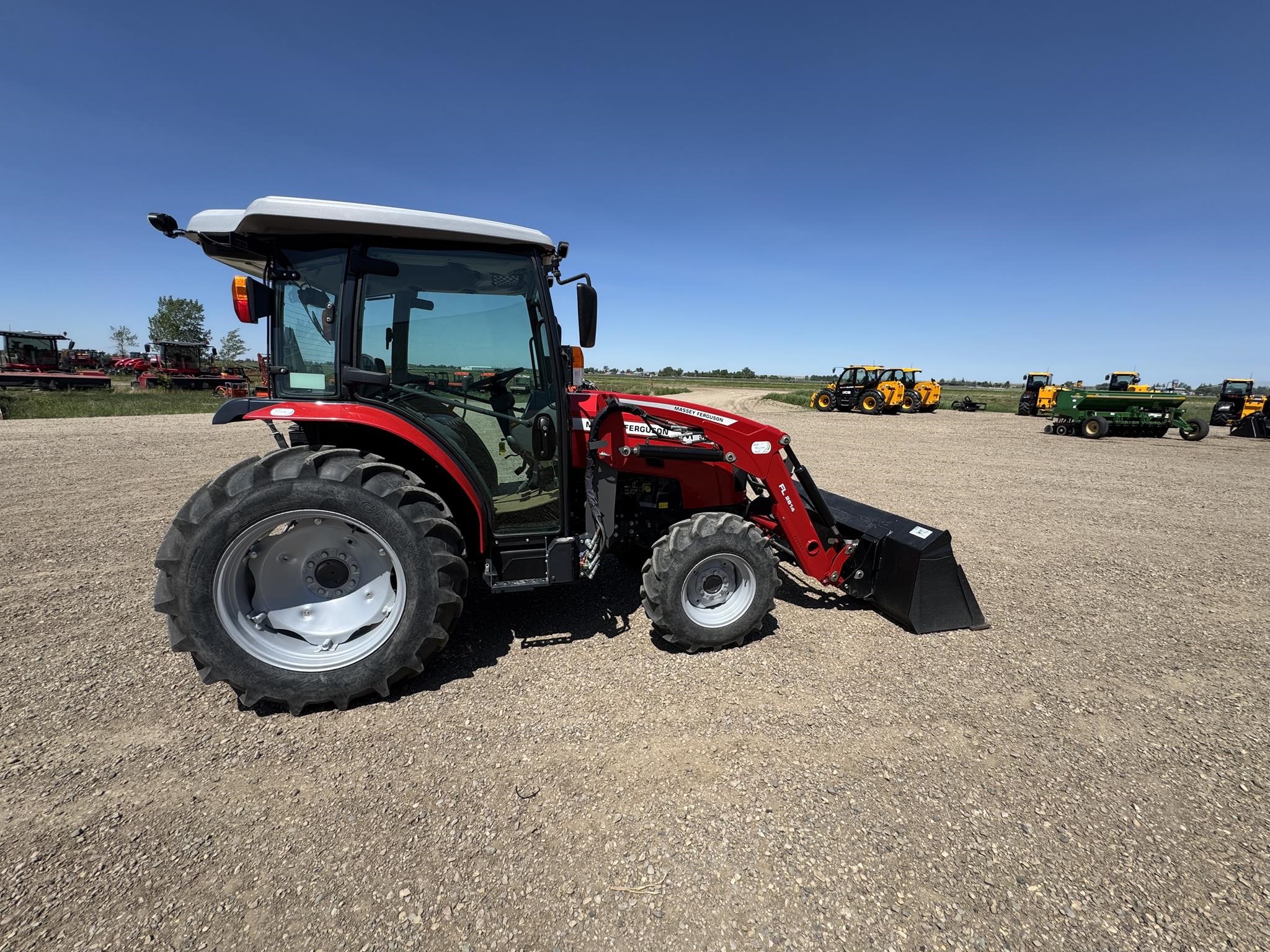 2021 Massey Ferguson 2860M