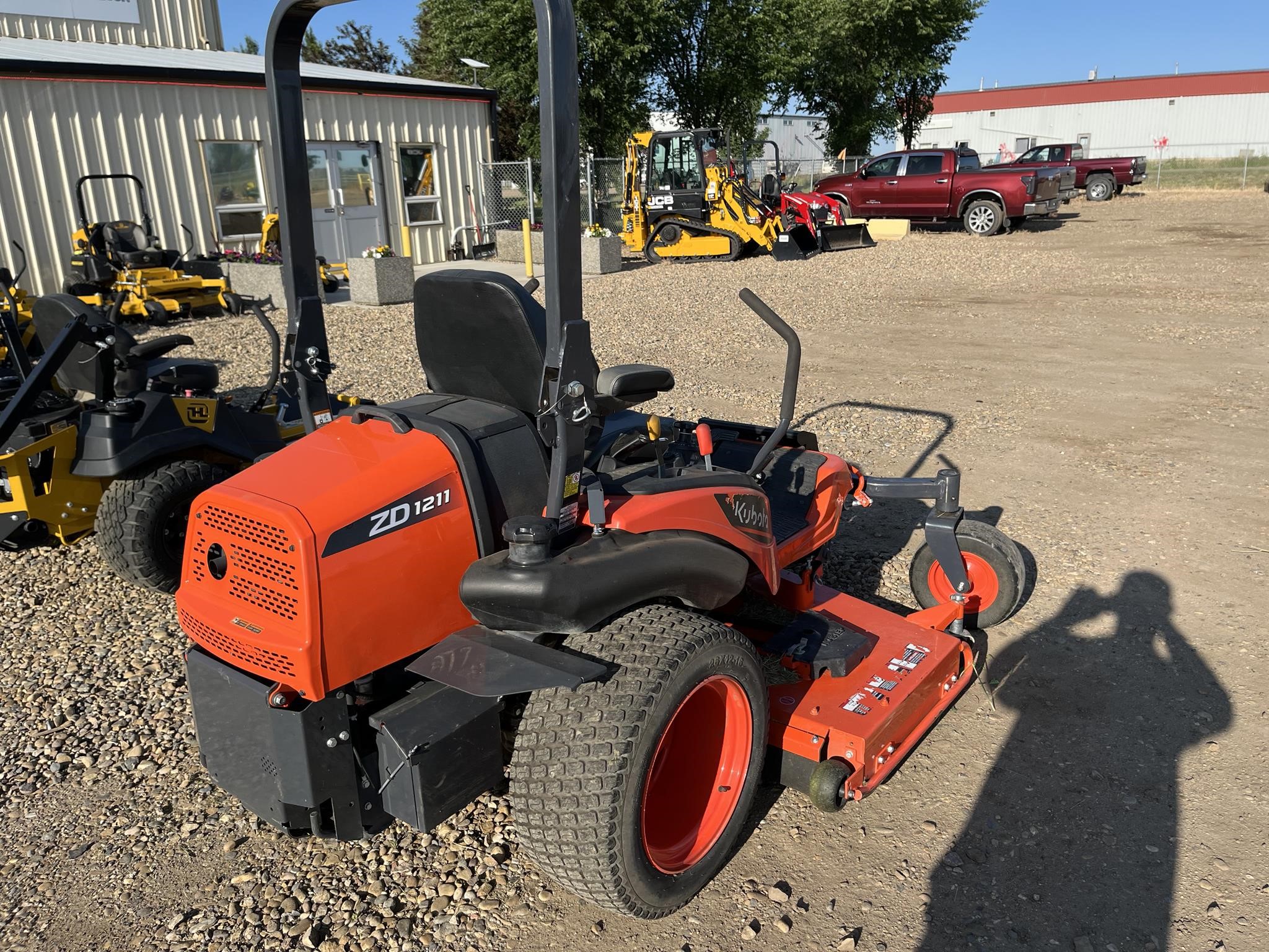 2021 Kubota ZD1211L