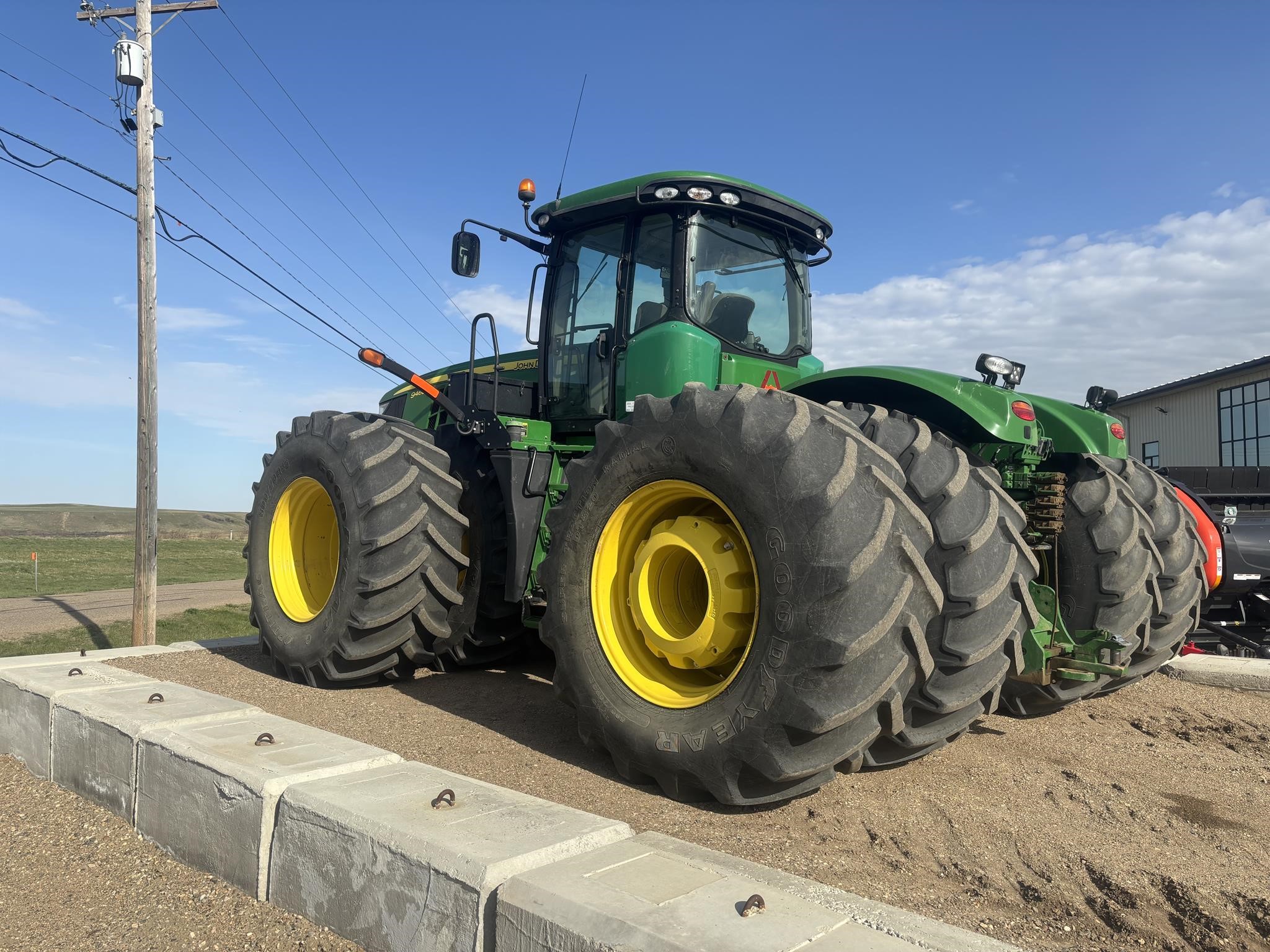 2012 John Deere 9460R