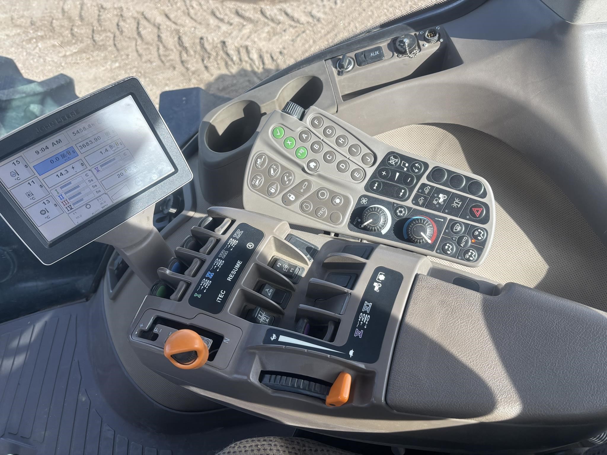 2012 John Deere 9460R