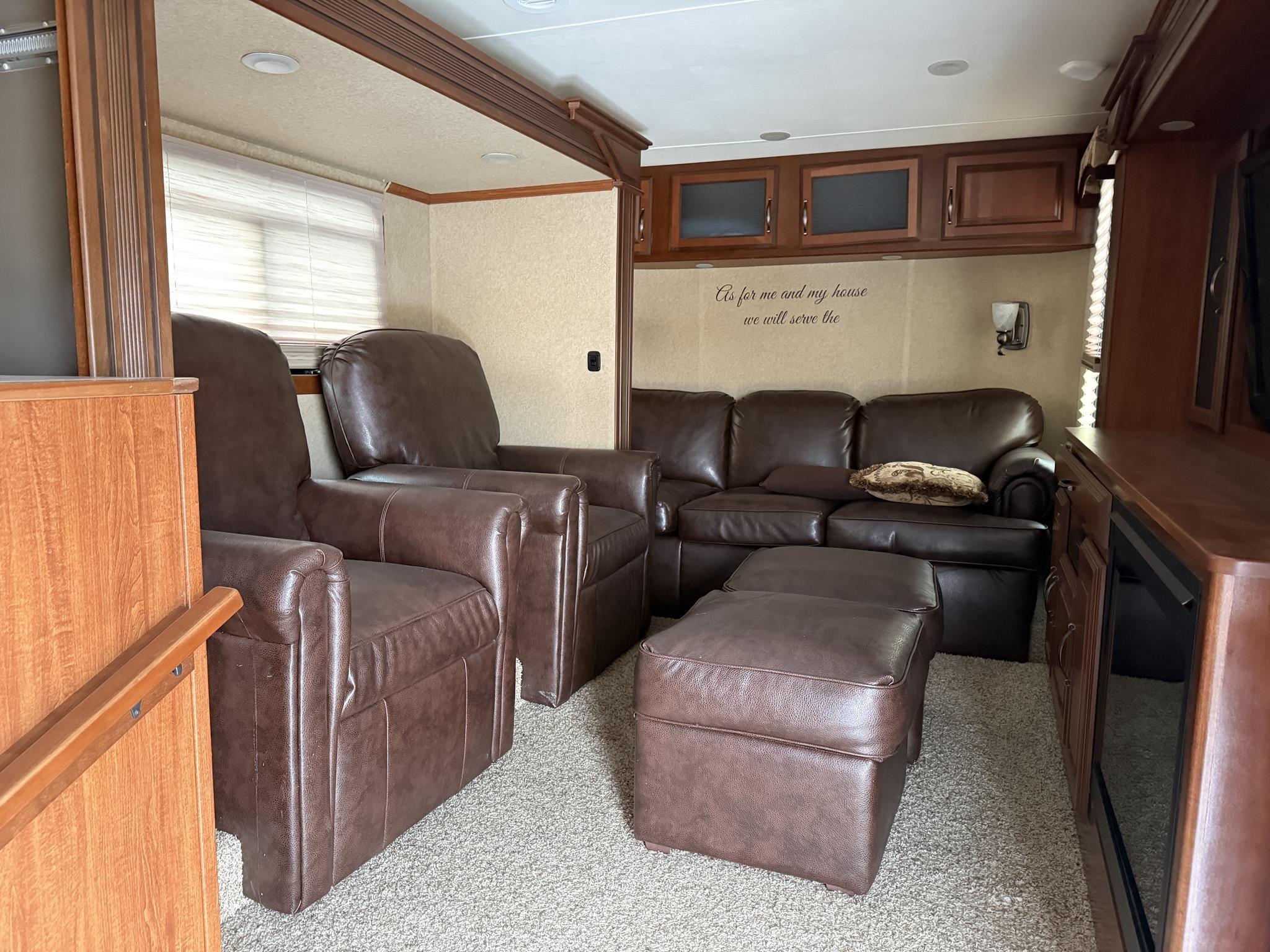 2012 Crossroads REDWOOD 36FL