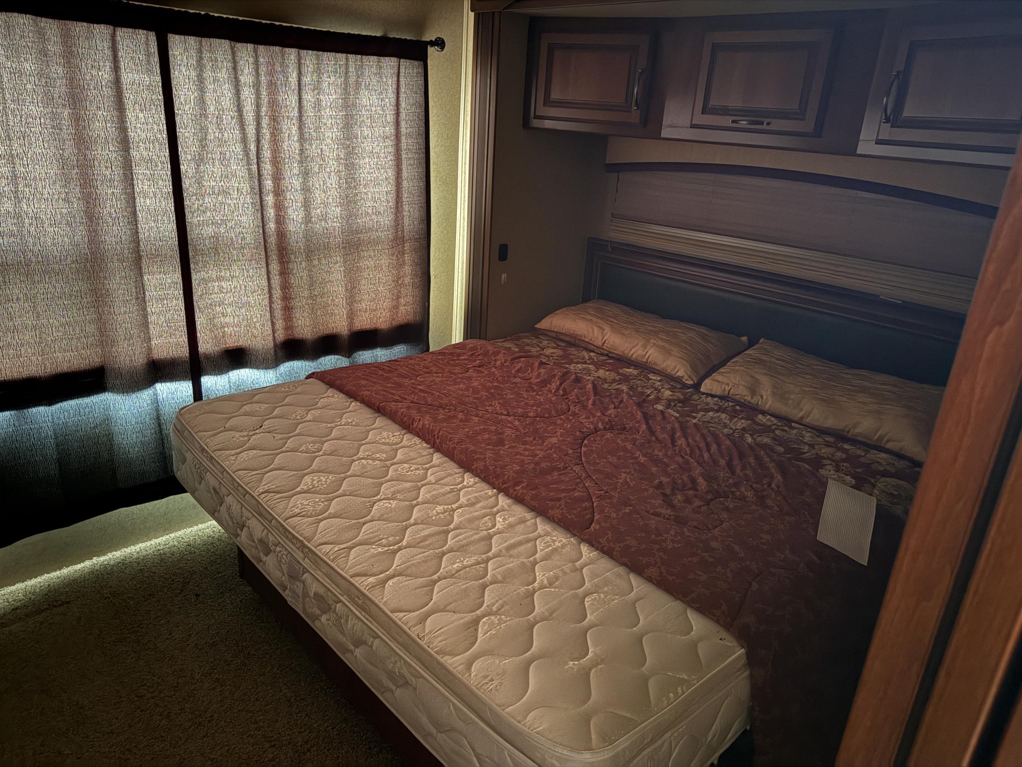 2012 Crossroads REDWOOD 36FL