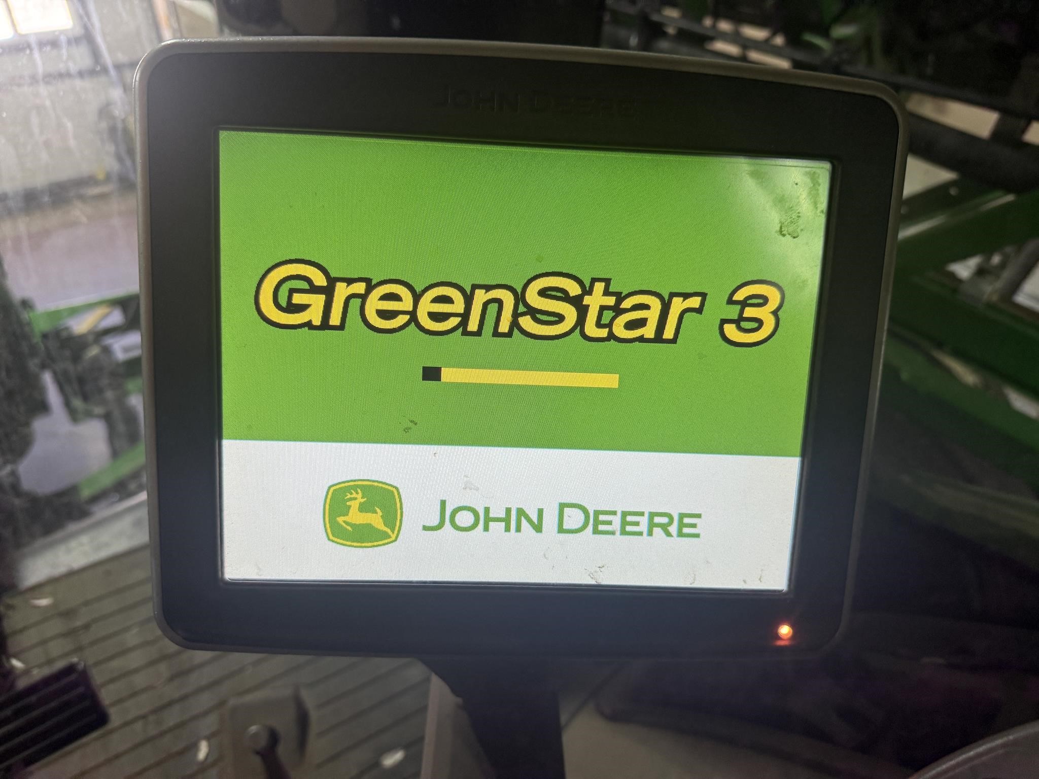 2017 John Deere R4045