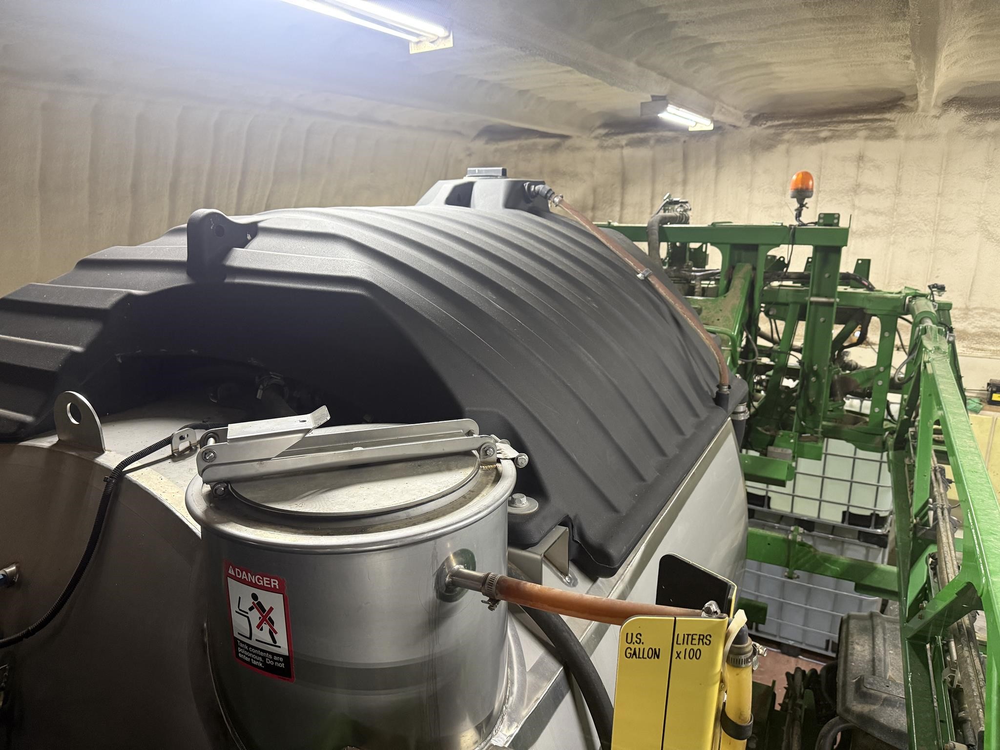 2017 John Deere R4045