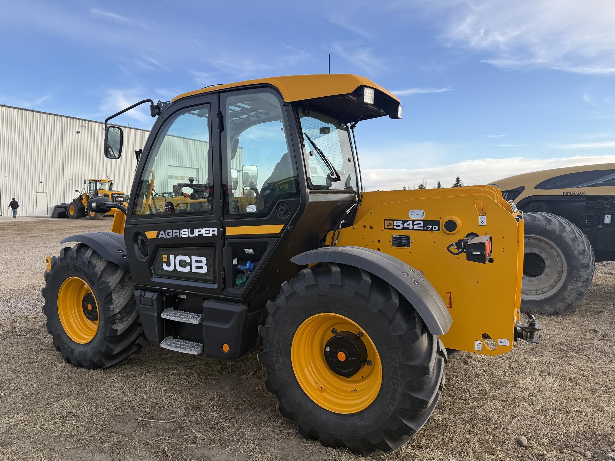 2022 Jcb 542-70 AGRI SUPER