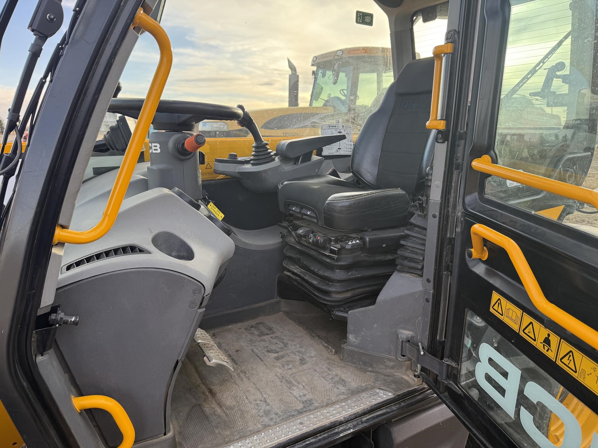 2022 Jcb 542-70 AGRI SUPER