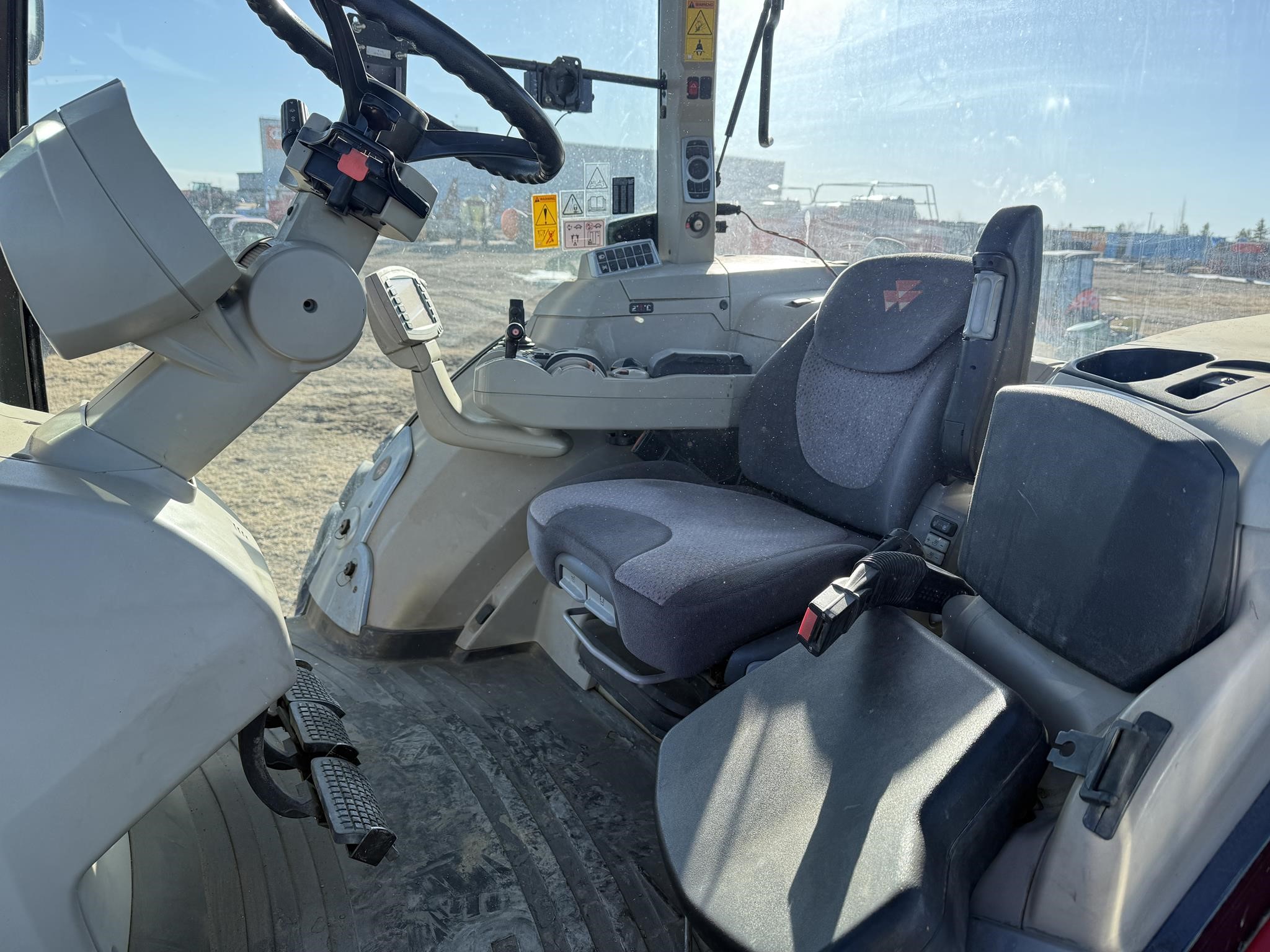 2013 Massey Ferguson 8650