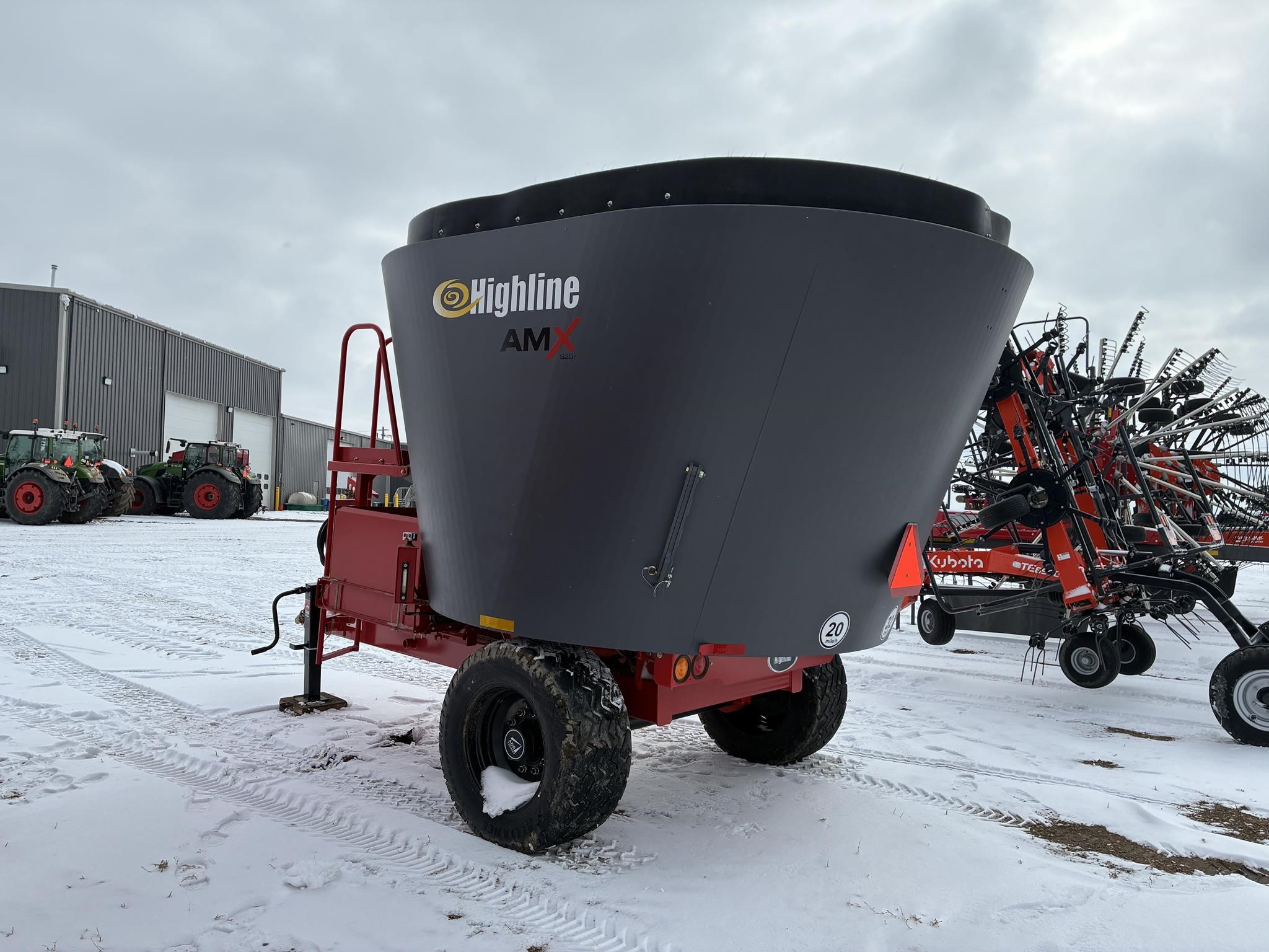 2024 Highline AMX520T