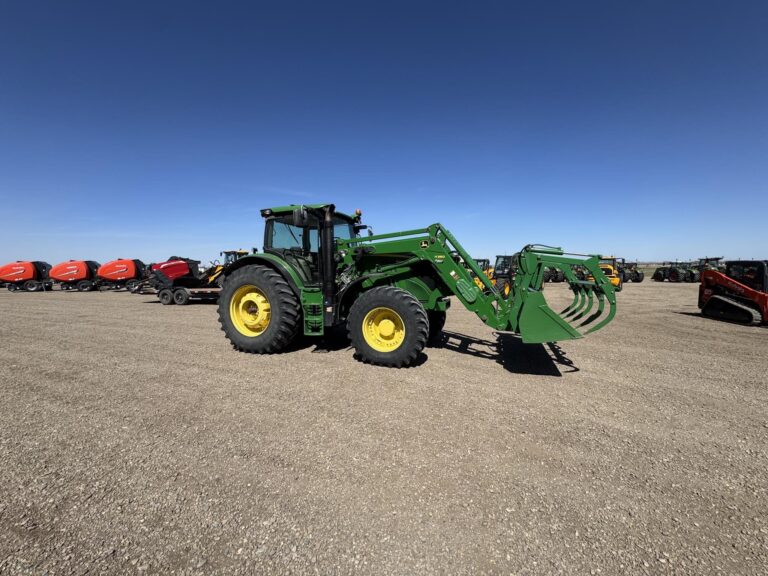 2015 John Deere 6140R