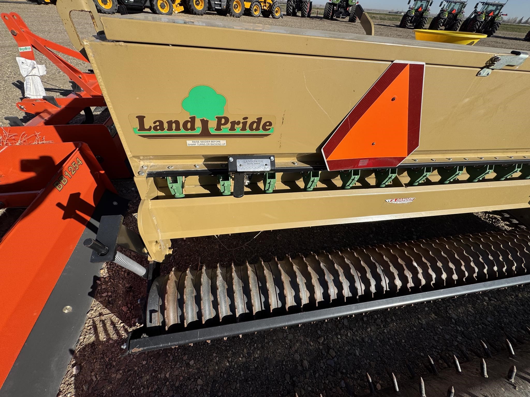 Land Pride APS1586