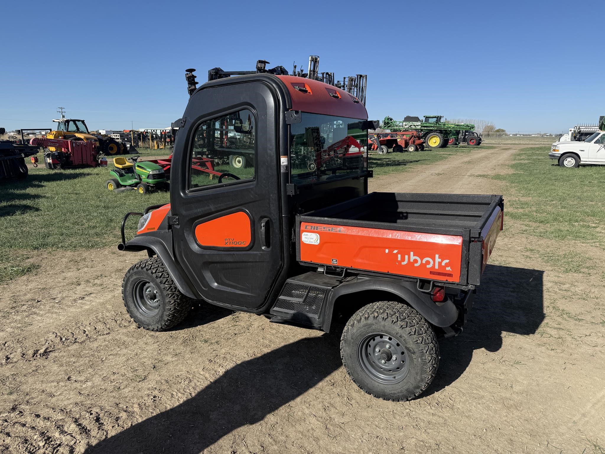2023 Kubota RTV-X1100C