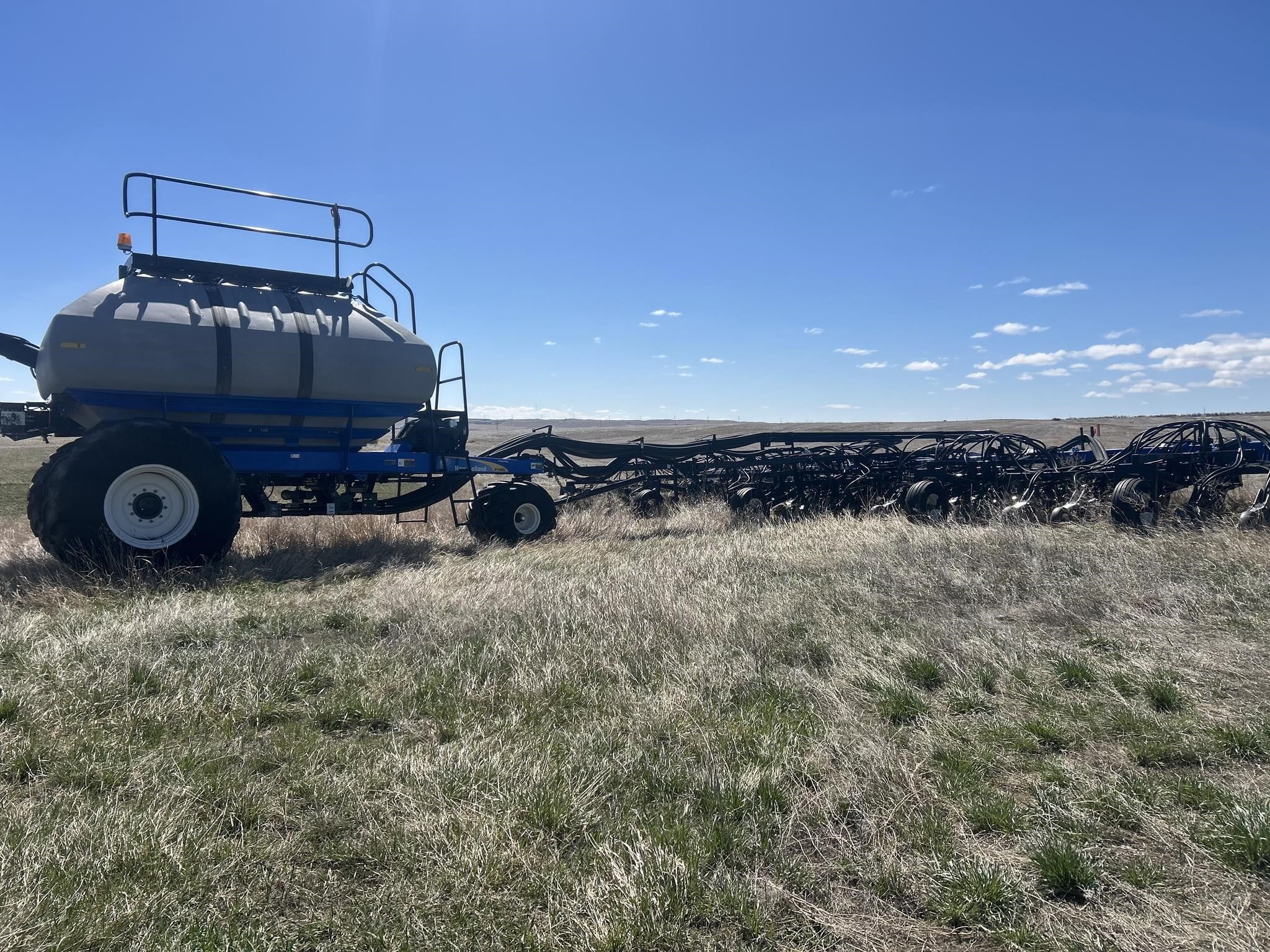 2013 New Holland P2070
