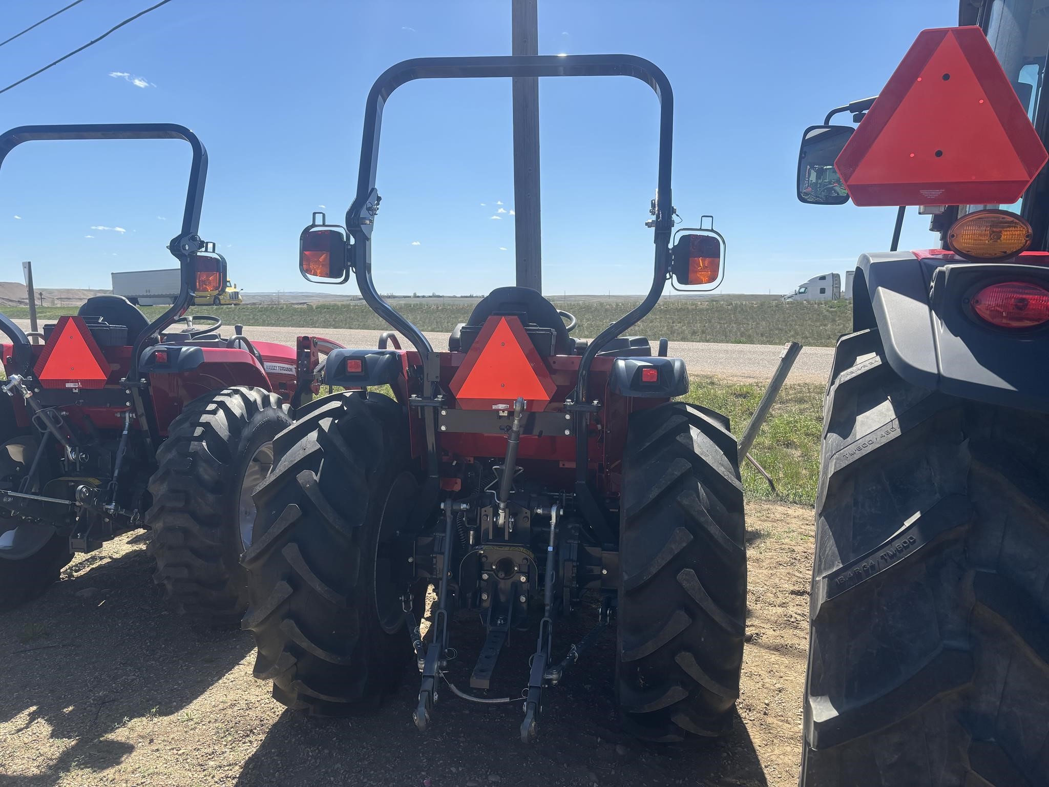 2024 Massey Ferguson 2850M