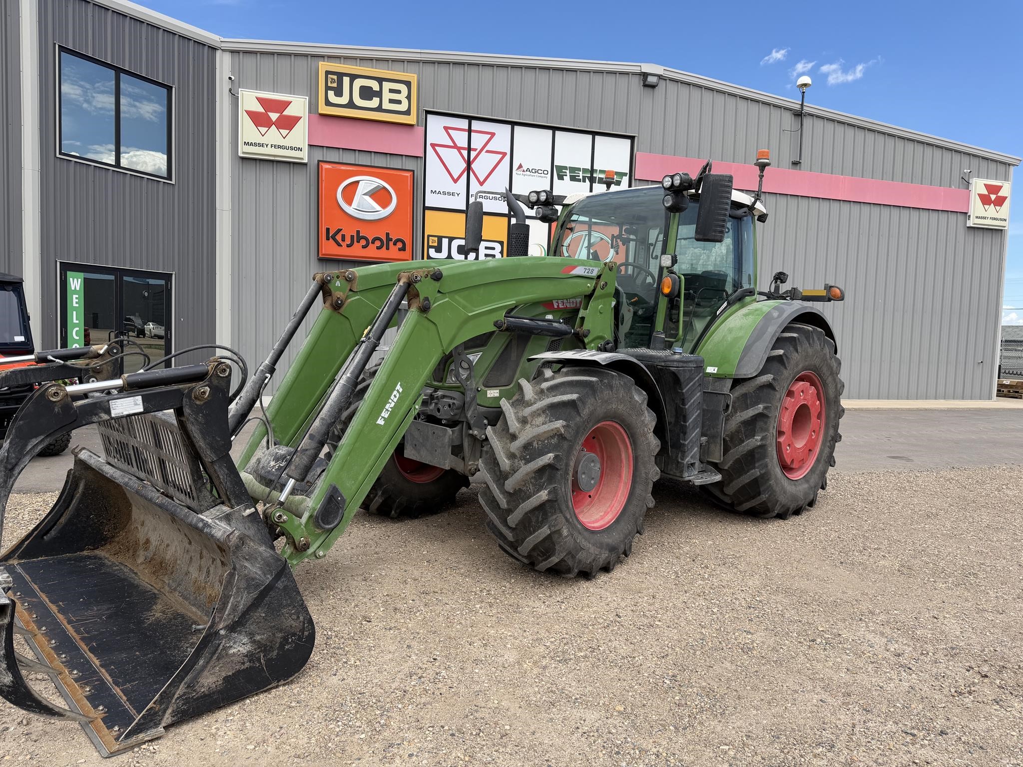 2022 Fendt 718 VARIO