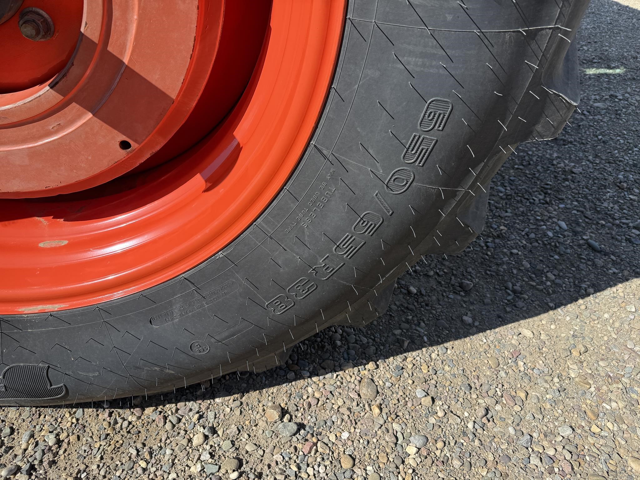 2023 Kubota M7-154 DELUXE