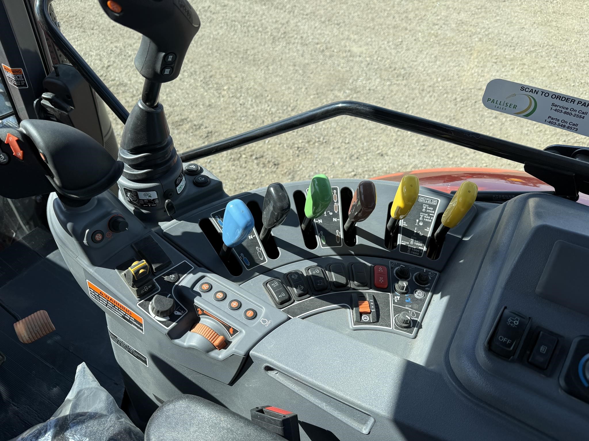 2023 Kubota M7-154 DELUXE