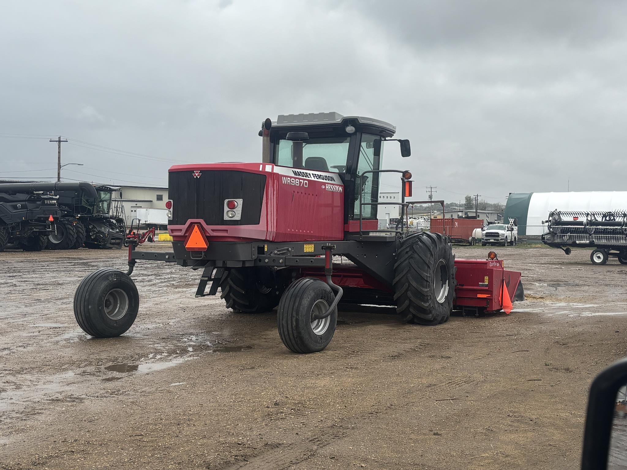 2015 Massey Ferguson WR9870