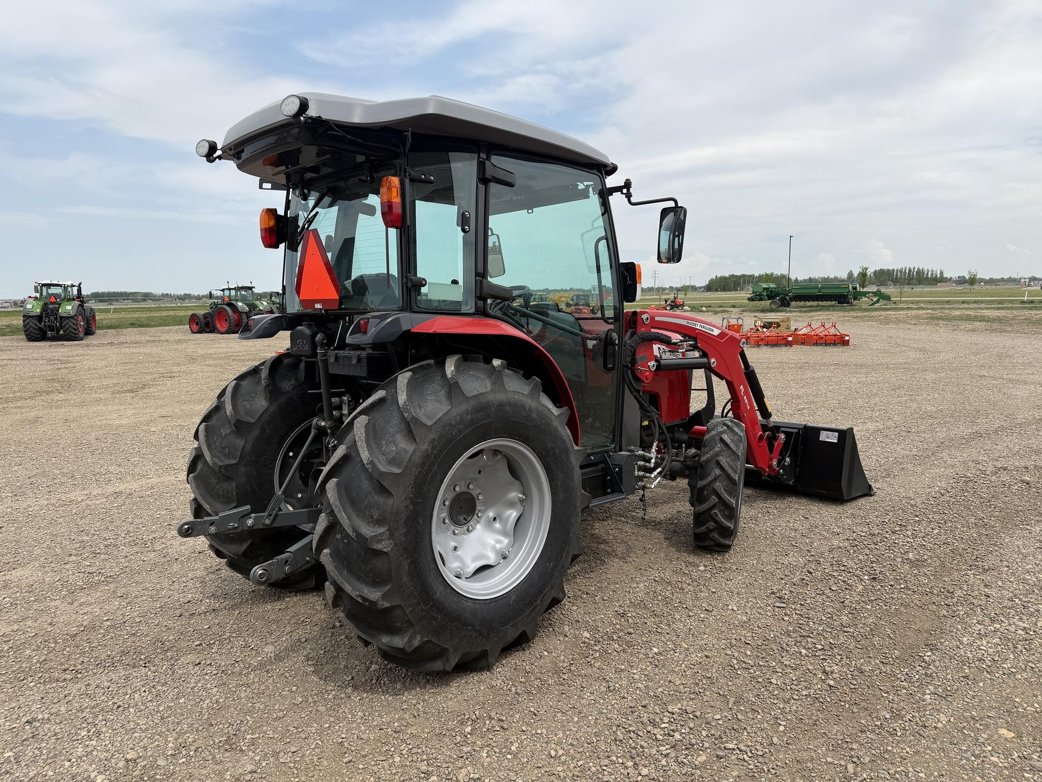 2024 Massey Ferguson 2860M
