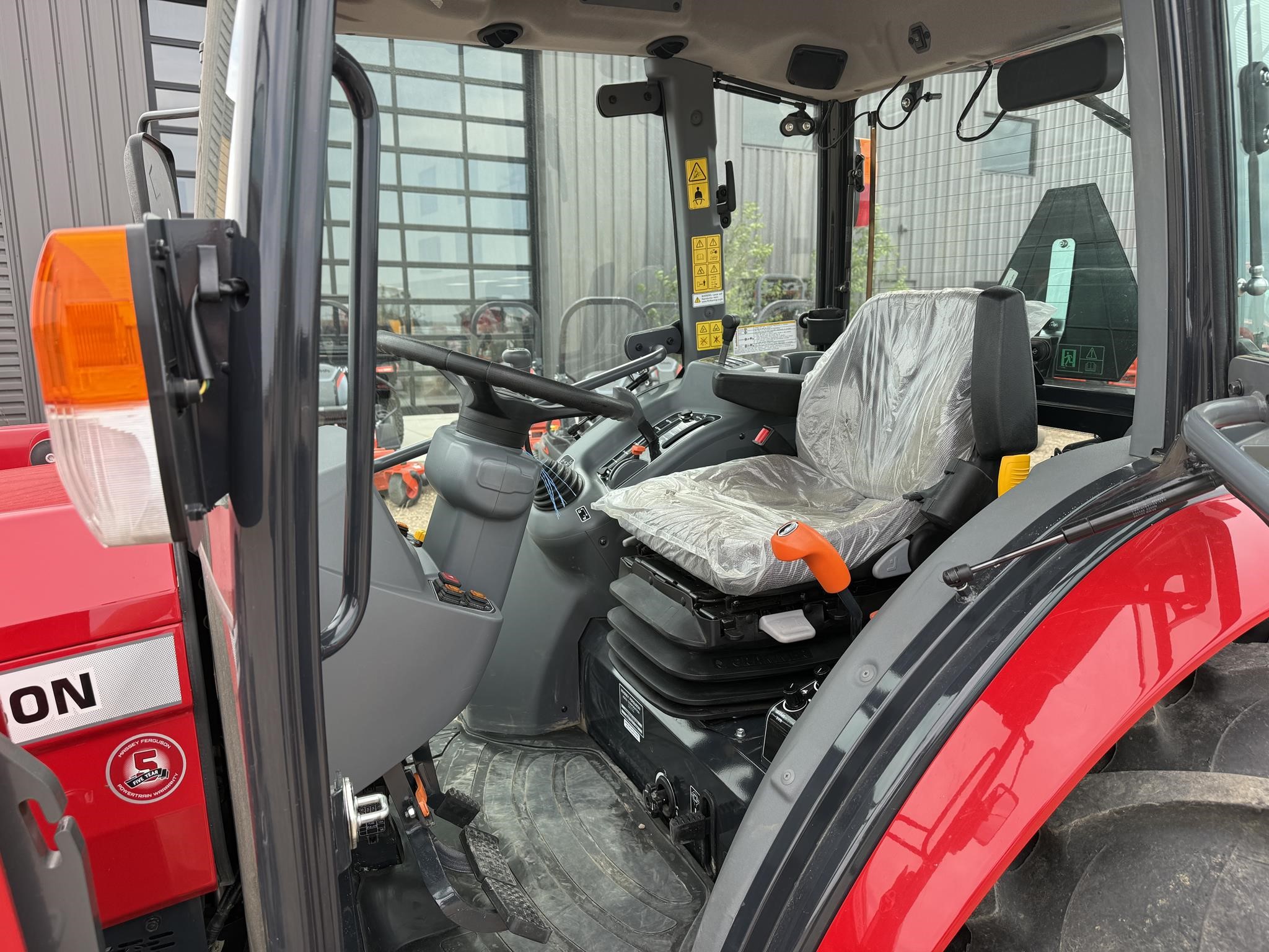 2024 Massey Ferguson 2860M