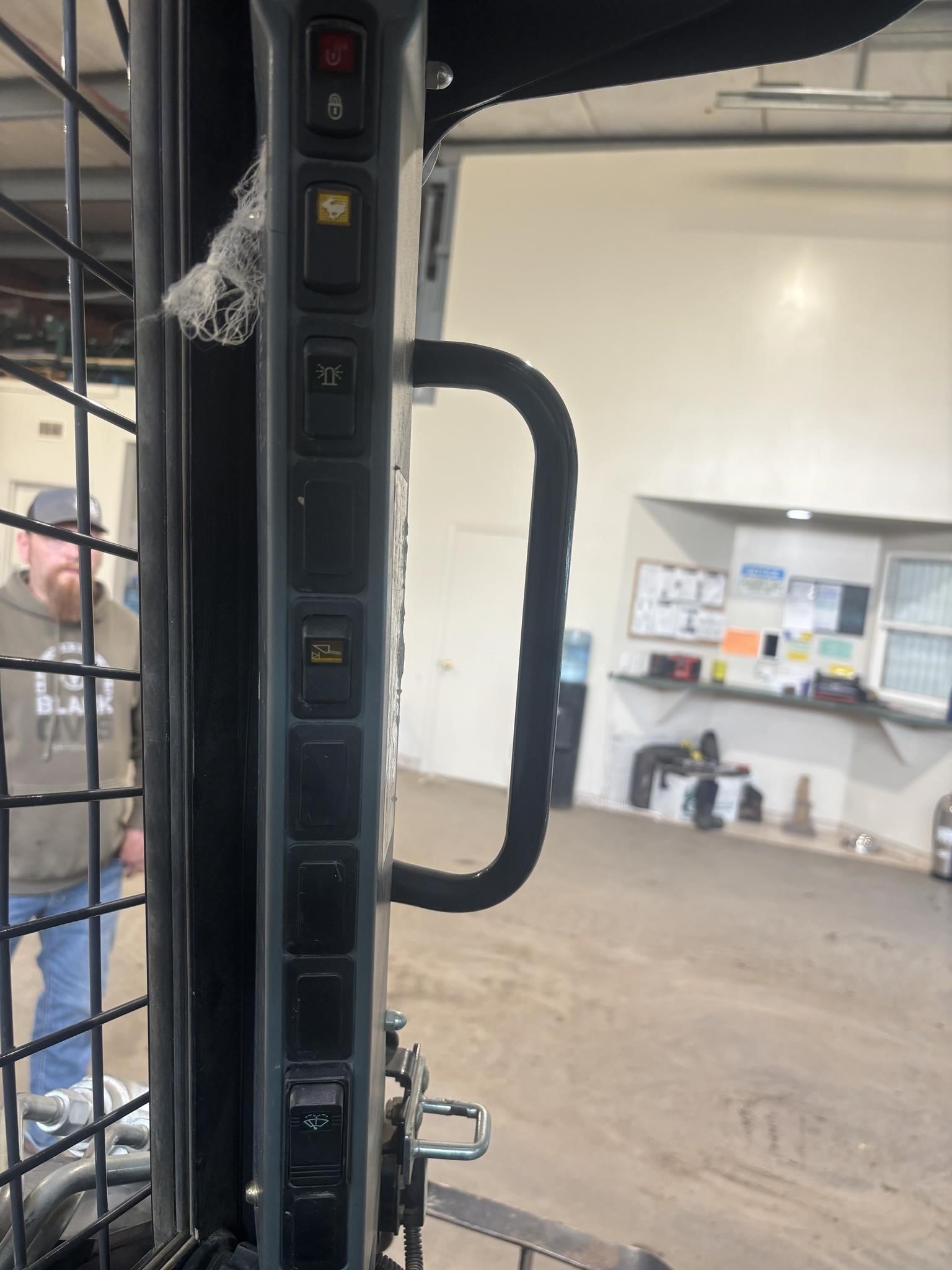 2011 New Holland C232