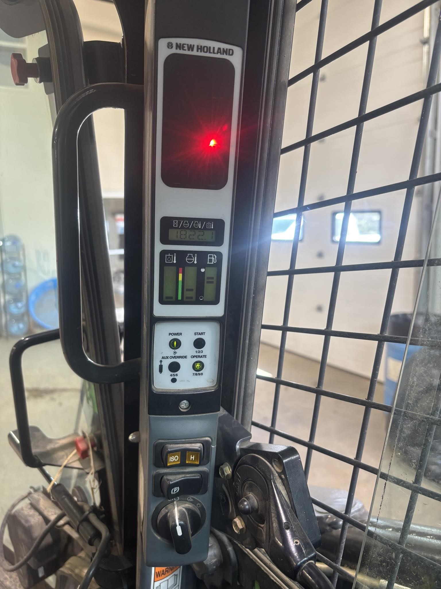 2011 New Holland C232