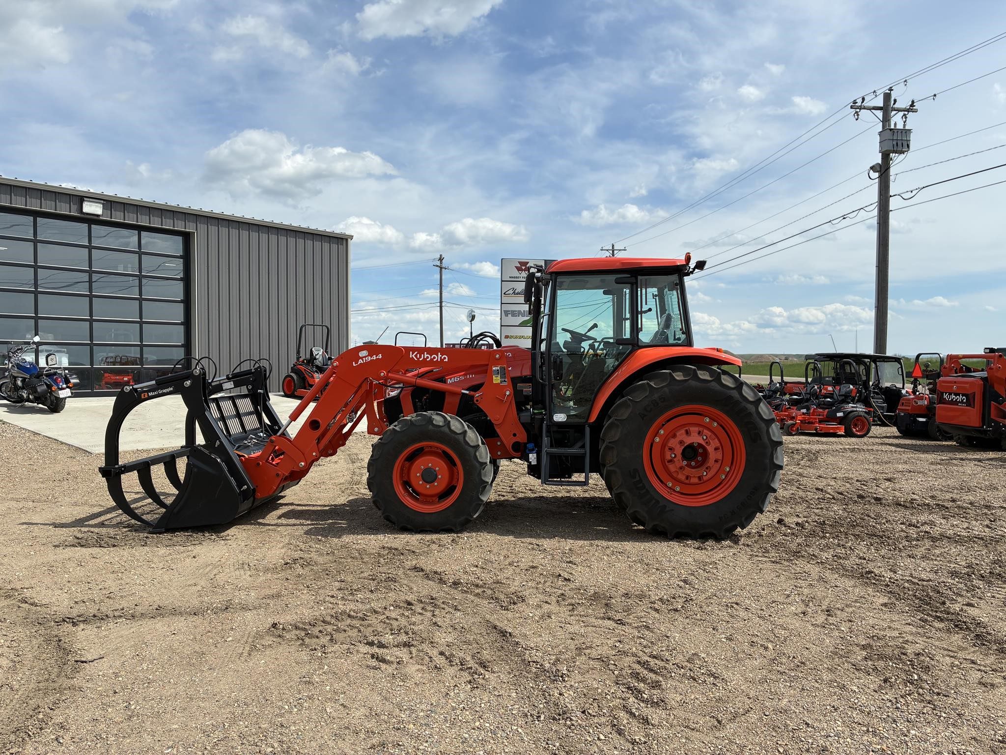 2024 Kubota M6S-111