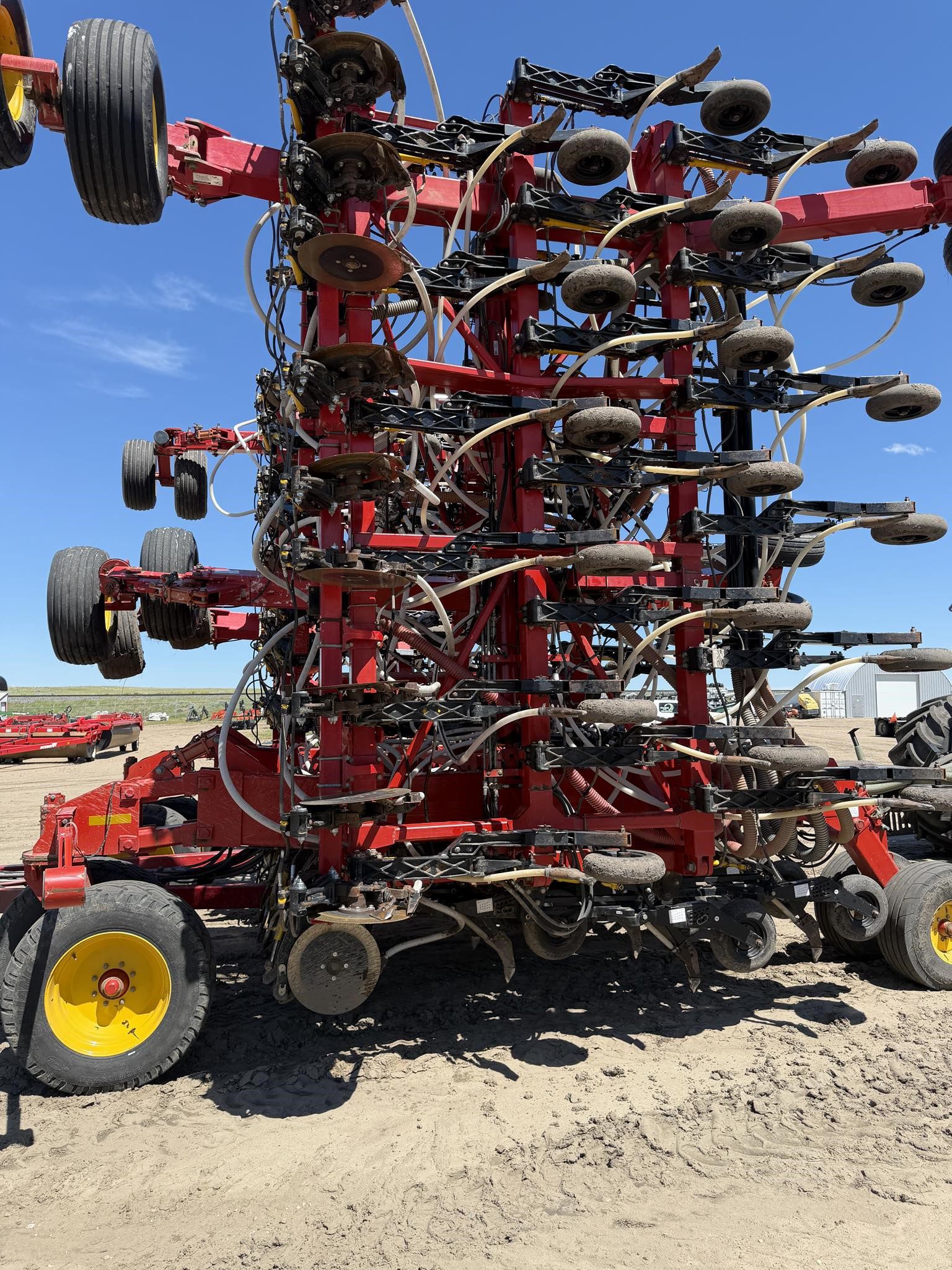 2013 Bourgault 3320-76