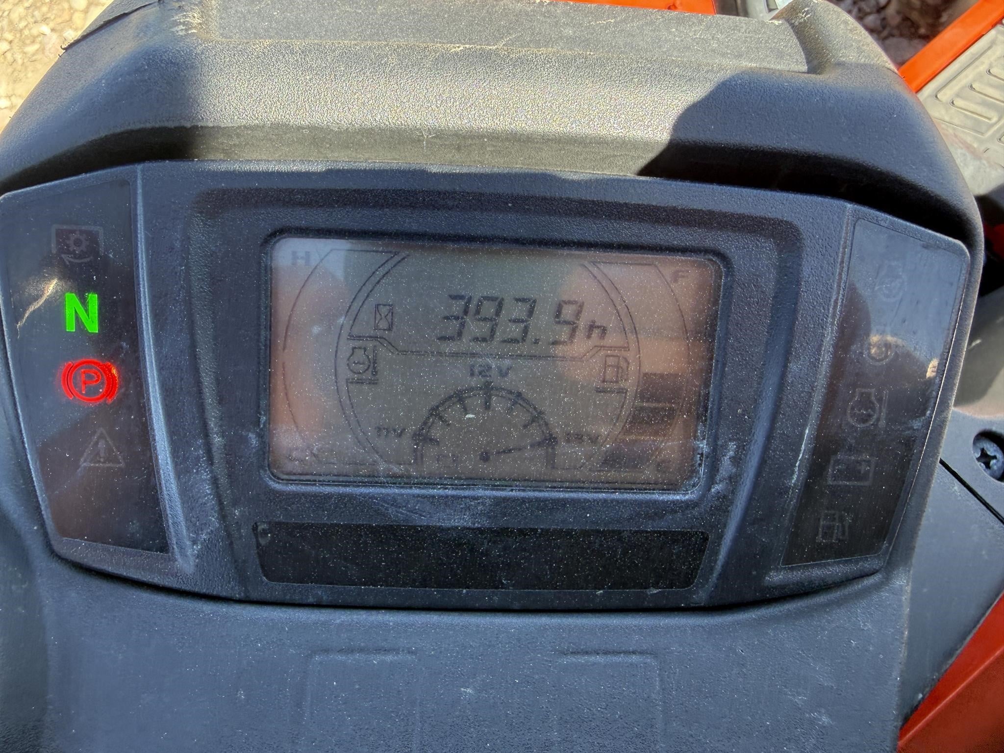 Kubota ZD1211L