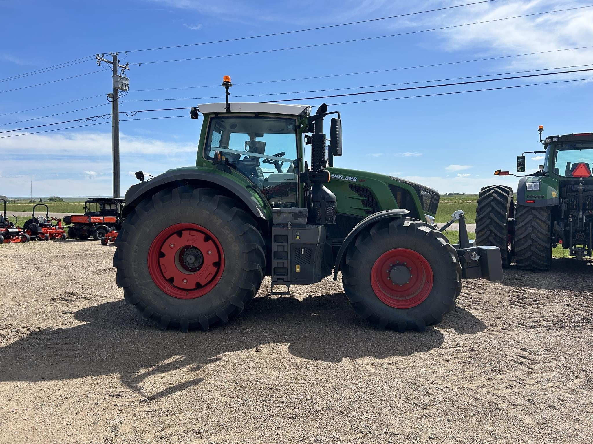 2023 Fendt 828 VARIO