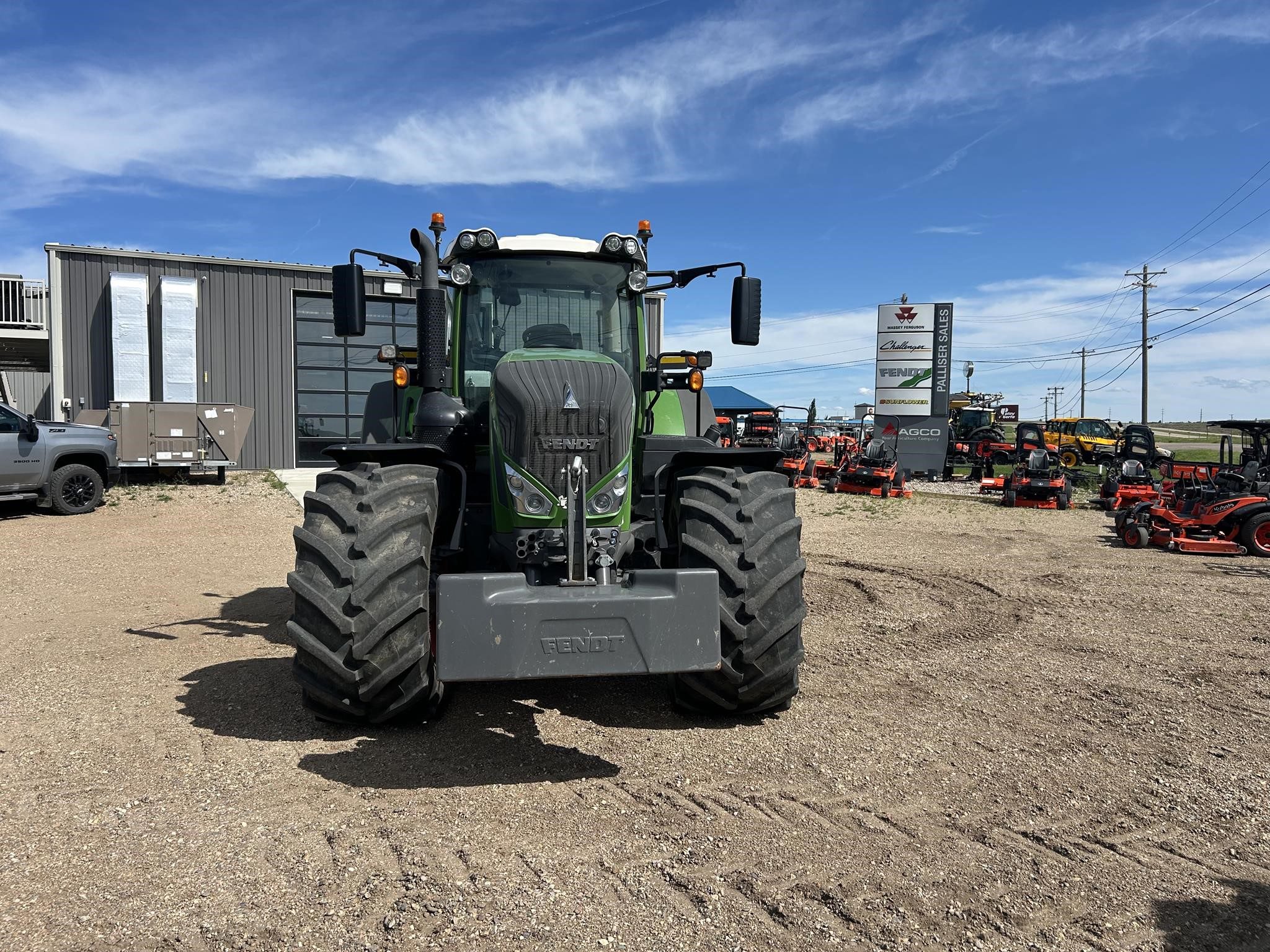 2023 Fendt 828 VARIO