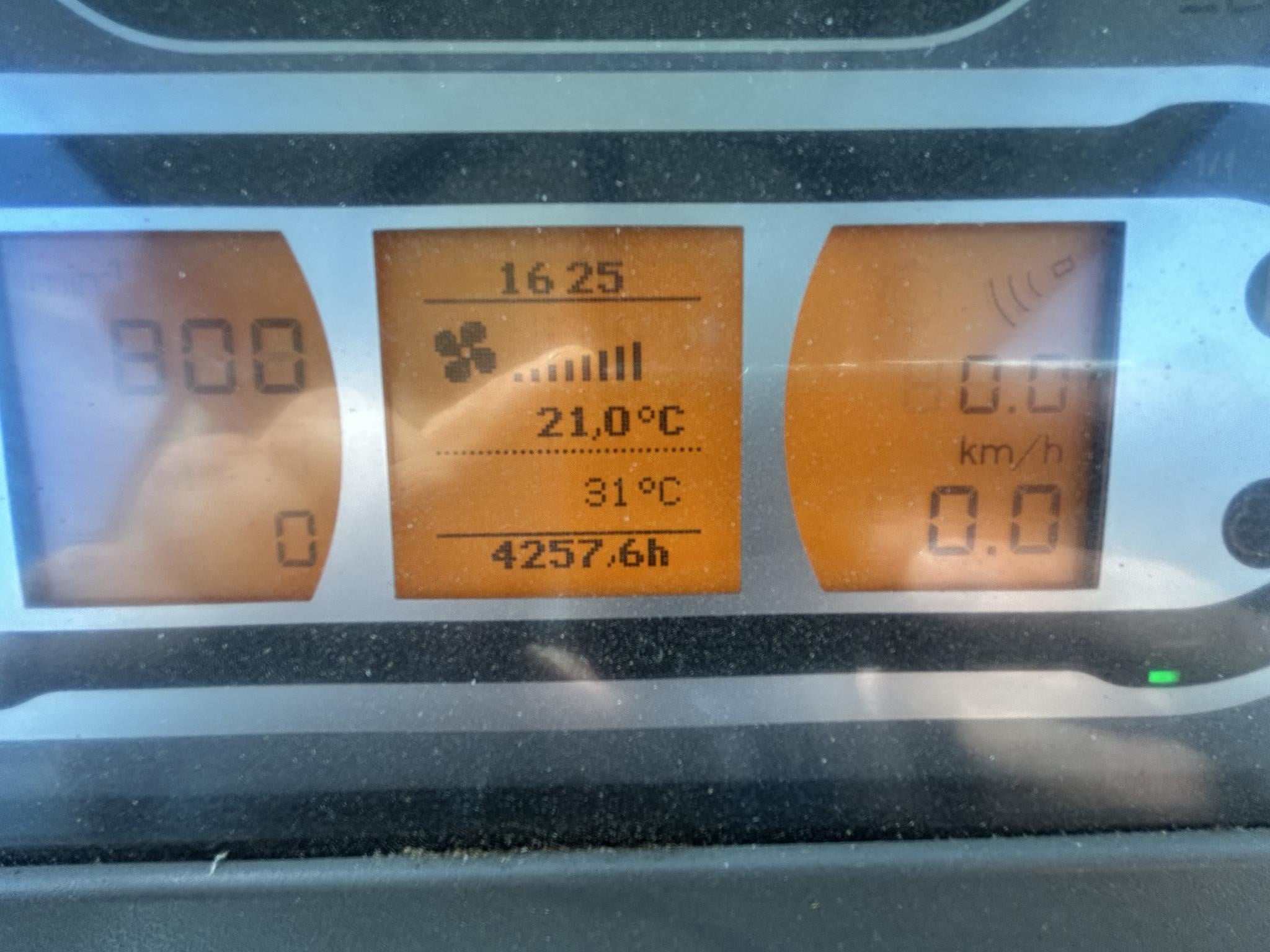 2023 Fendt 828 VARIO