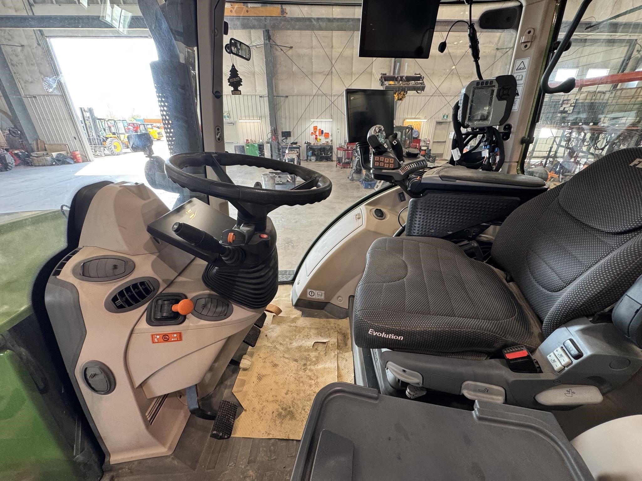 2022 Fendt 724 VARIO