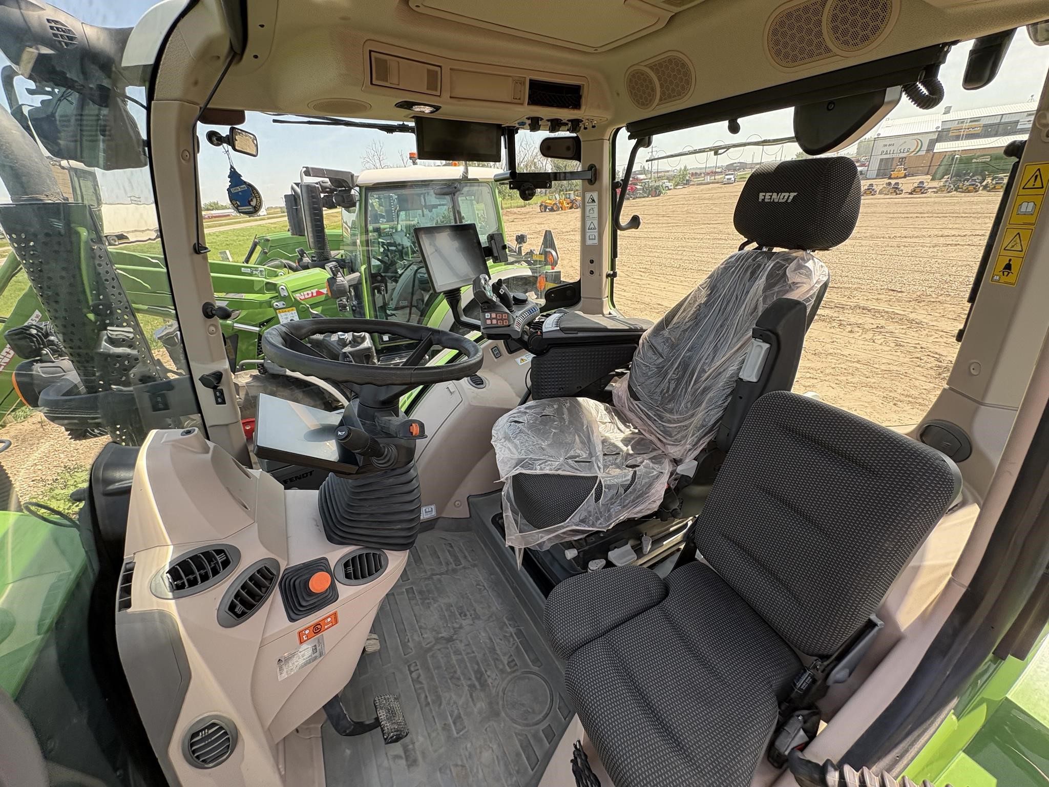 2025 Fendt 724 VARIO