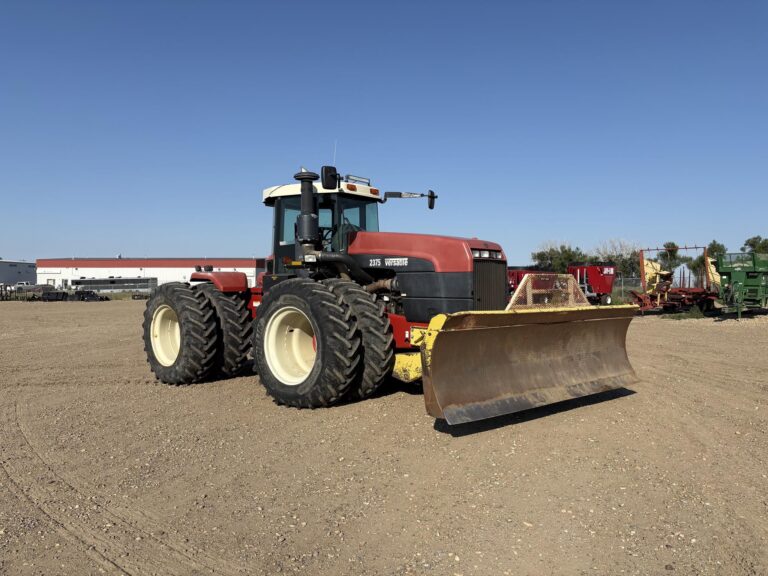 2004 Versatile 2375
