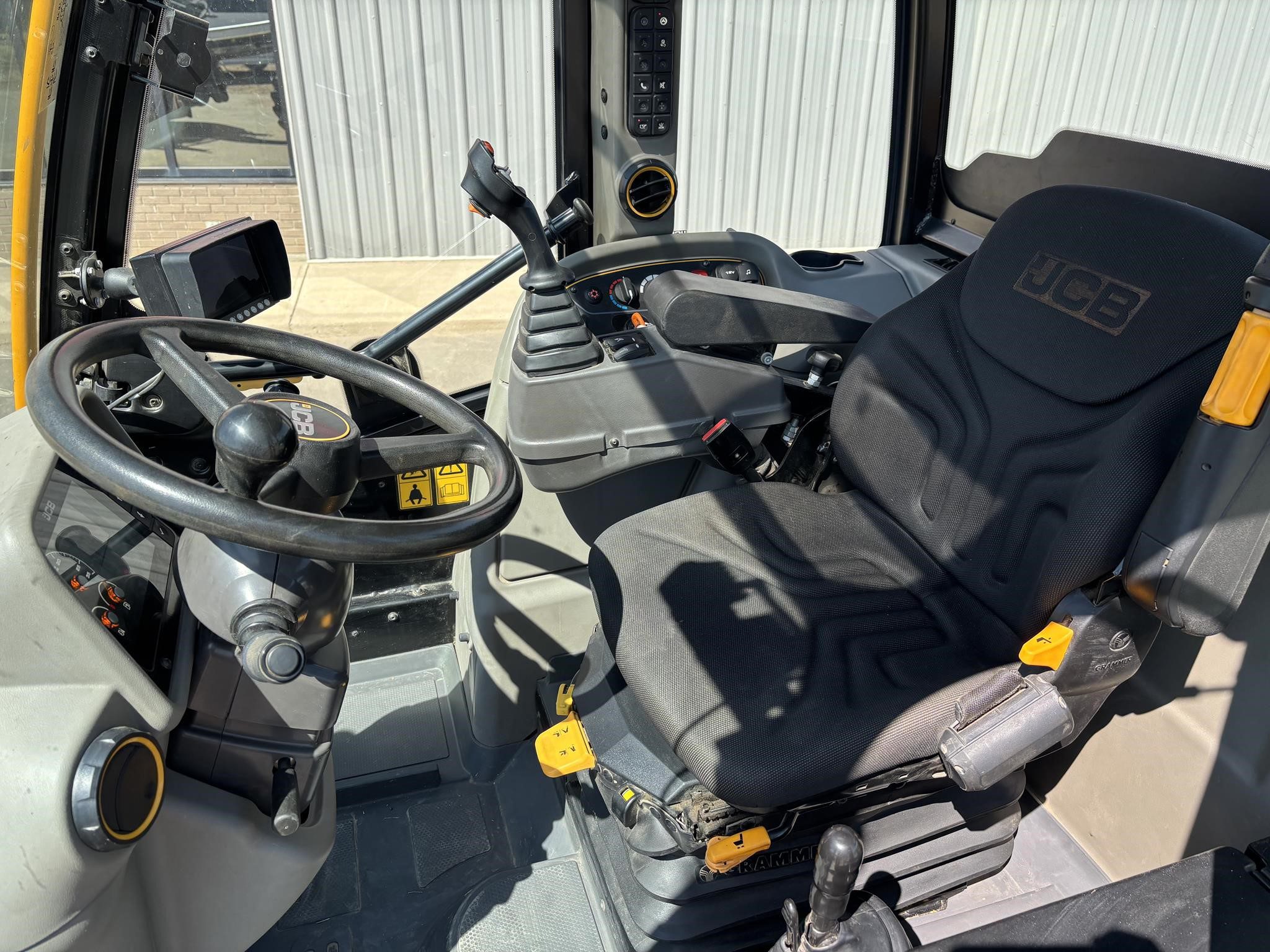 2024 Jcb TM420