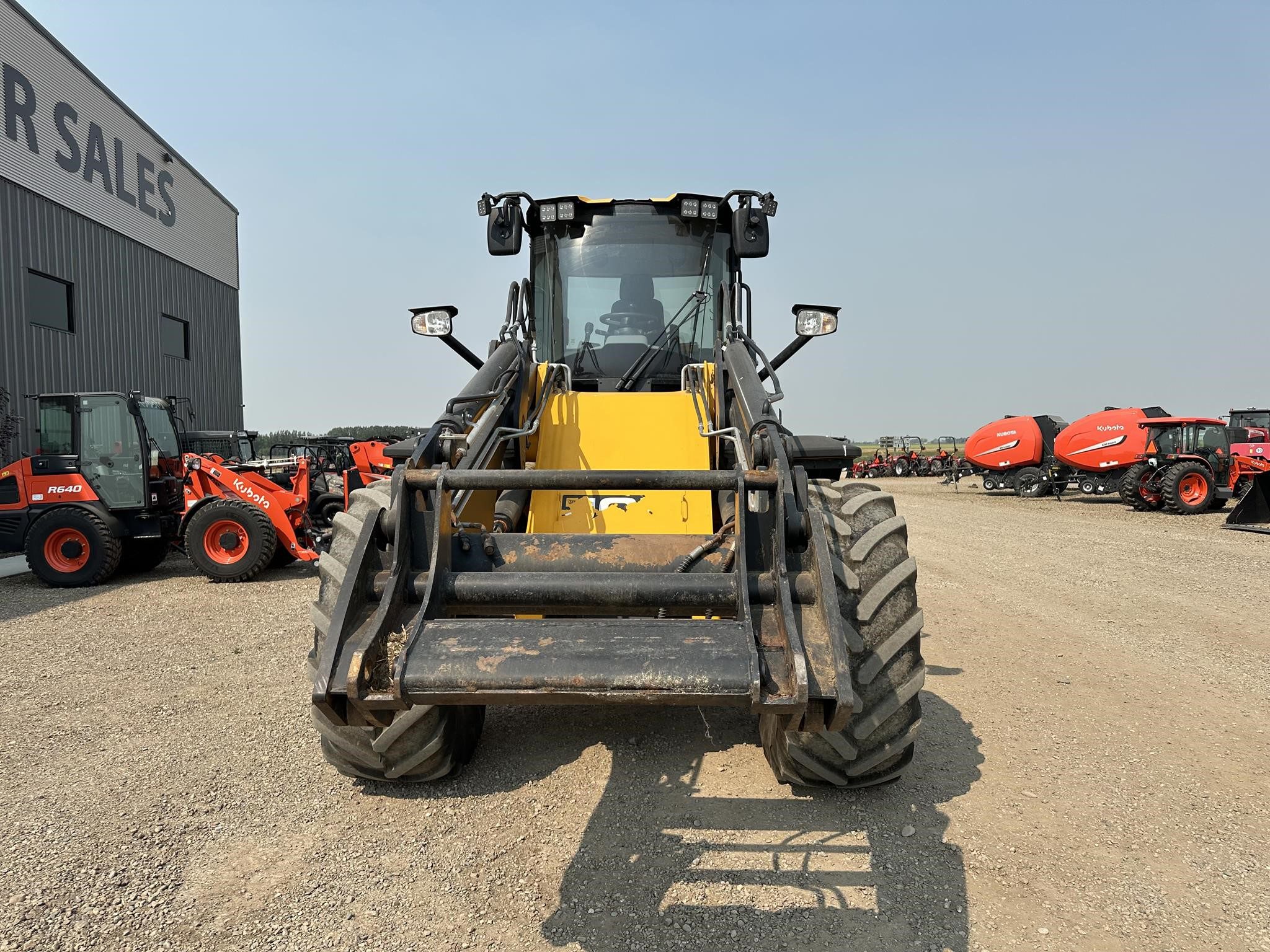2023 Jcb 437HT